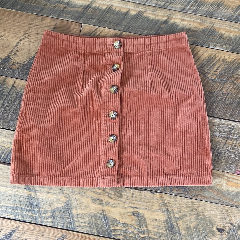 Forever 21 burnt orange Cordaroy button skirt